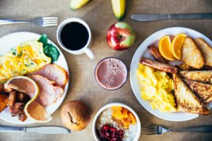 petit déjeuner de lendemain de soirée